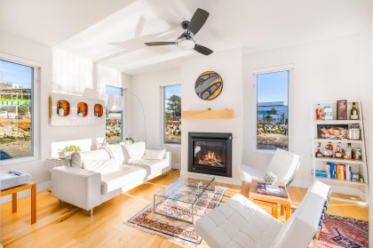 Photo 11 at JNW04 - 415 Esplanade W, Lower Lonsdale, North Vancouver