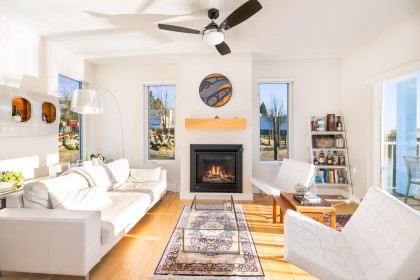 Photo 8 at JNW04 - 415 Esplanade W, Lower Lonsdale, North Vancouver