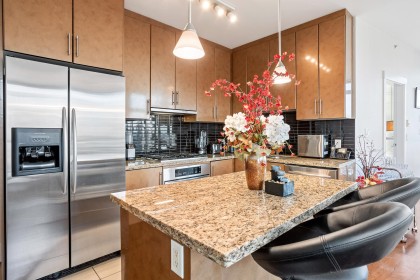 Photo 26 at 3303 - 1189 Melville Street, Coal Harbour, Vancouver West