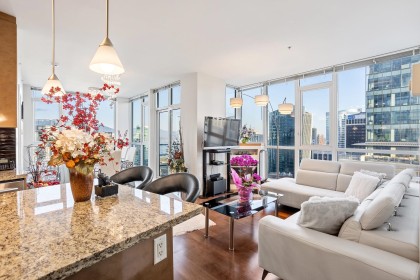 Photo 22 at 3303 - 1189 Melville Street, Coal Harbour, Vancouver West