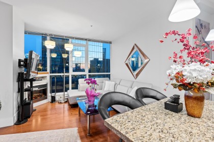 Photo 9 at 3303 - 1189 Melville Street, Coal Harbour, Vancouver West