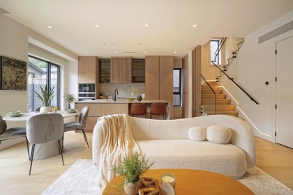 Photo 13 at 2 - 3460 W 14th Avenue, Kitsilano, Vancouver West