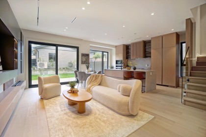 Photo 3 at 2 - 3460 W 14th Avenue, Kitsilano, Vancouver West