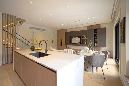 Photo 9 at 2 - 3460 W 14th Avenue, Kitsilano, Vancouver West