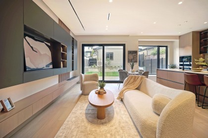 Photo 4 at 2 - 3460 W 14th Avenue, Kitsilano, Vancouver West