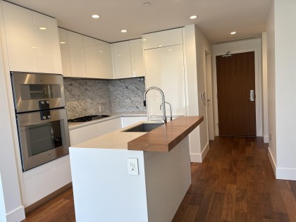 Photo 2 at 405 - 389 W 59th Avenue, South Cambie, Vancouver West