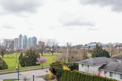 Photo 14 at 405 - 389 W 59th Avenue, South Cambie, Vancouver West