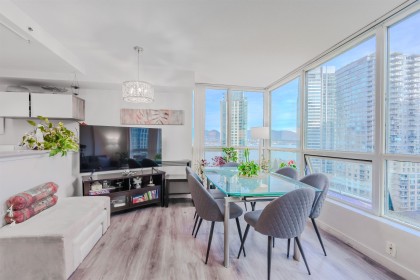 Photo 3 at 1204 - 555 Jervis Street, Coal Harbour, Vancouver West