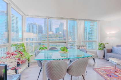 Photo 9 at 1204 - 555 Jervis Street, Coal Harbour, Vancouver West