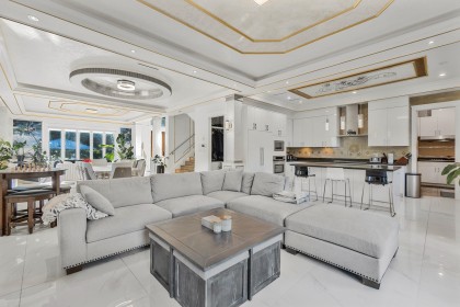 Photo 23 at 512 W 23rd Street, Central Lonsdale, North Vancouver