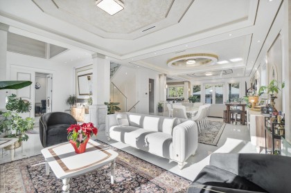 Photo 7 at 512 W 23rd Street, Central Lonsdale, North Vancouver