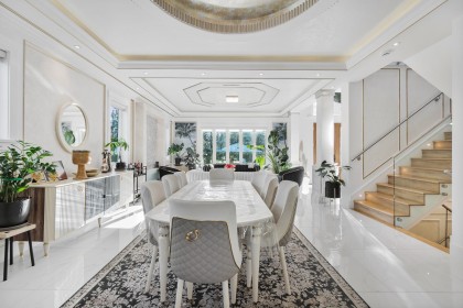 Photo 11 at 512 W 23rd Street, Central Lonsdale, North Vancouver