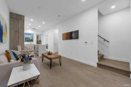 Photo 6 at 659 W 30th Avenue, Cambie, Vancouver West