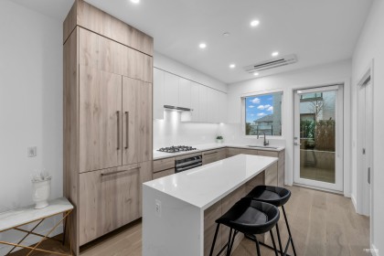 Photo 13 at 659 W 30th Avenue, Cambie, Vancouver West