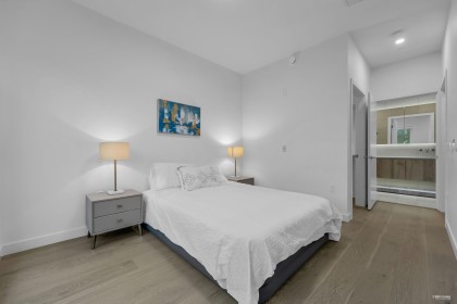 Photo 16 at 659 W 30th Avenue, Cambie, Vancouver West