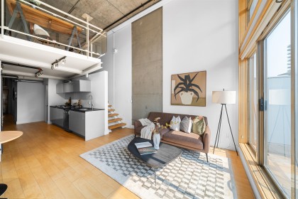 Photo 5 at 413 - 1529 W 6th Avenue, False Creek, Vancouver West