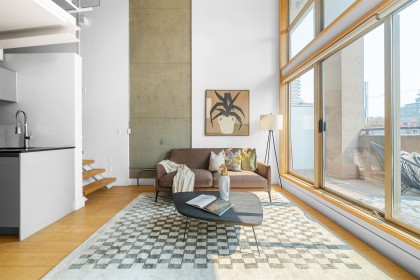 Photo 4 at 413 - 1529 W 6th Avenue, False Creek, Vancouver West