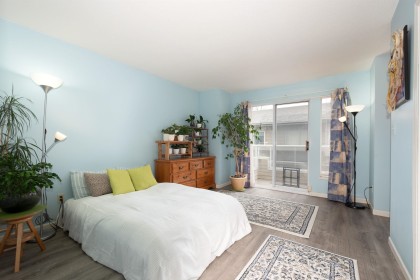 Photo 20 at 10 - 815 Tobruck Avenue, Mosquito Creek, North Vancouver