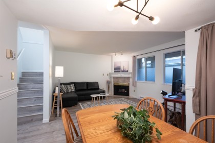 Photo 9 at 10 - 815 Tobruck Avenue, Mosquito Creek, North Vancouver