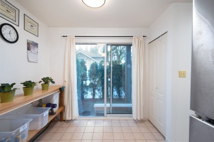 Photo 18 at 10 - 815 Tobruck Avenue, Mosquito Creek, North Vancouver