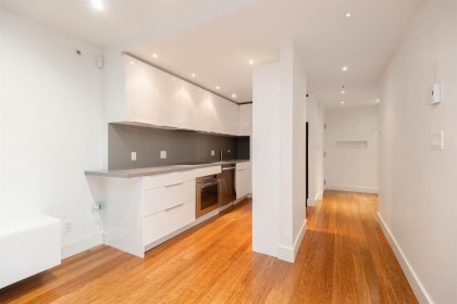 Photo 12 at 301 - 930 Cambie Street, Yaletown, Vancouver West