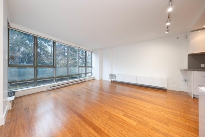 Photo 3 at 301 - 930 Cambie Street, Yaletown, Vancouver West