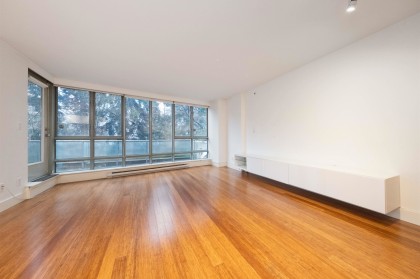 Photo 5 at 301 - 930 Cambie Street, Yaletown, Vancouver West