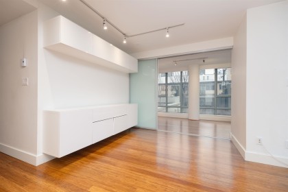 Photo 8 at 301 - 930 Cambie Street, Yaletown, Vancouver West