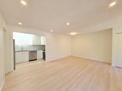 Photo 5 at 301 - 8645 Osler Street, Marpole, Vancouver West