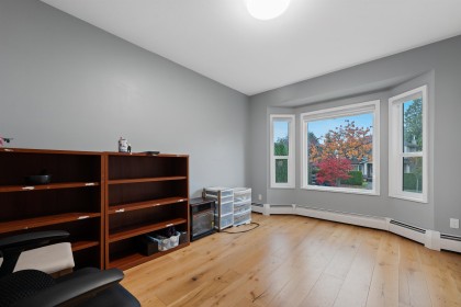 Photo 8 at 4053 W 38th Avenue, Dunbar, Vancouver West