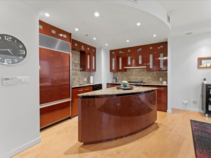 Photo 3 at 3704 - 938 Nelson Street, Downtown VW, Vancouver West