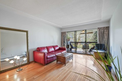 Photo 3 at 202 - 8770 Laurel Street, Marpole, Vancouver West