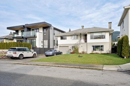Photo 2 at 328 E 18th Street, Central Lonsdale, North Vancouver