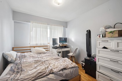 Photo 11 at 328 E 18th Street, Central Lonsdale, North Vancouver