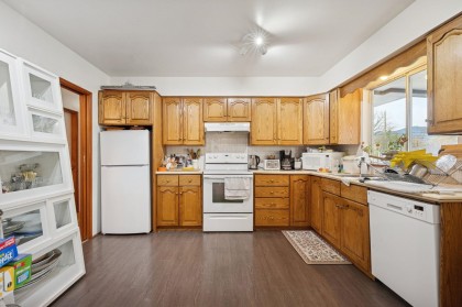 Photo 8 at 328 E 18th Street, Central Lonsdale, North Vancouver