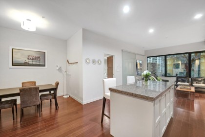 Photo 9 at 407 - 1333 W Georgia Street, Coal Harbour, Vancouver West