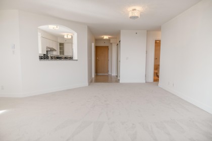 Photo 12 at 15B - 338 Taylor Way, Park Royal, West Vancouver