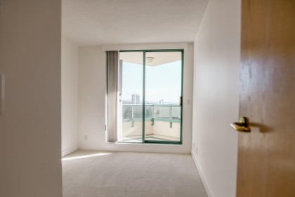 Photo 20 at 15B - 338 Taylor Way, Park Royal, West Vancouver