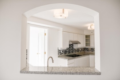 Photo 14 at 15B - 338 Taylor Way, Park Royal, West Vancouver