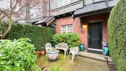 Photo 1 at 5611 Willow Street, Cambie, Vancouver West