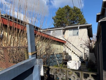 Photo 2 at 76 W 62nd Avenue, Marpole, Vancouver West