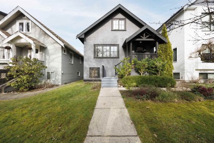 Photo 1 at 3749 W King Edward Avenue, Dunbar, Vancouver West