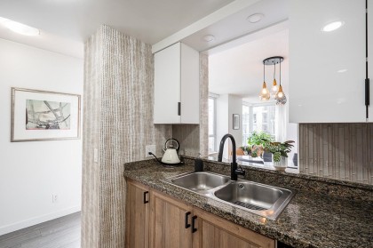 Photo 11 at 302 - 1228 Marinaside Crescent, Yaletown, Vancouver West