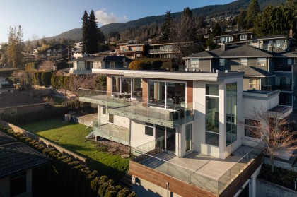 Photo 2 at 1715 22nd Street, Dundarave, West Vancouver