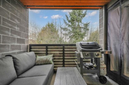 Photo 2 at 303 - 2525 Blenheim Street, Kitsilano, Vancouver West