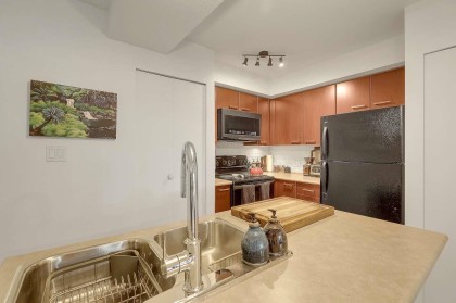 Photo 17 at 303 - 2525 Blenheim Street, Kitsilano, Vancouver West