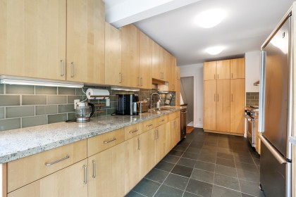 Photo 9 at 3962 W 22nd Avenue, Dunbar, Vancouver West