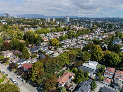 Photo 17 at 970 W 64th Avenue, Marpole, Vancouver West