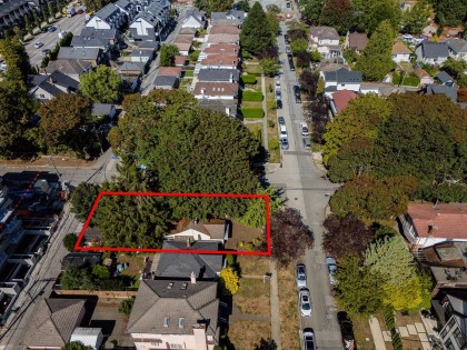 Photo 1 at 970 W 64th Avenue, Marpole, Vancouver West