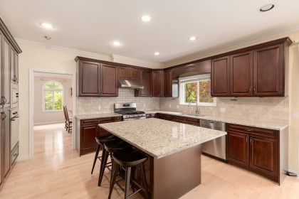 Photo 8 at 1989 W 52nd Avenue, Kerrisdale, Vancouver West